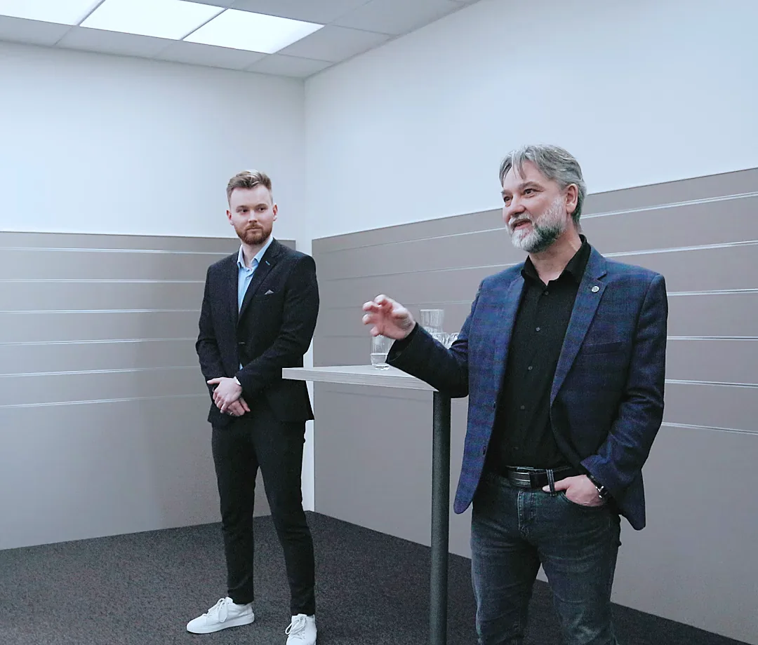 Zakladatelé Benjamín a Pavel Bergelovi v O.B.C.